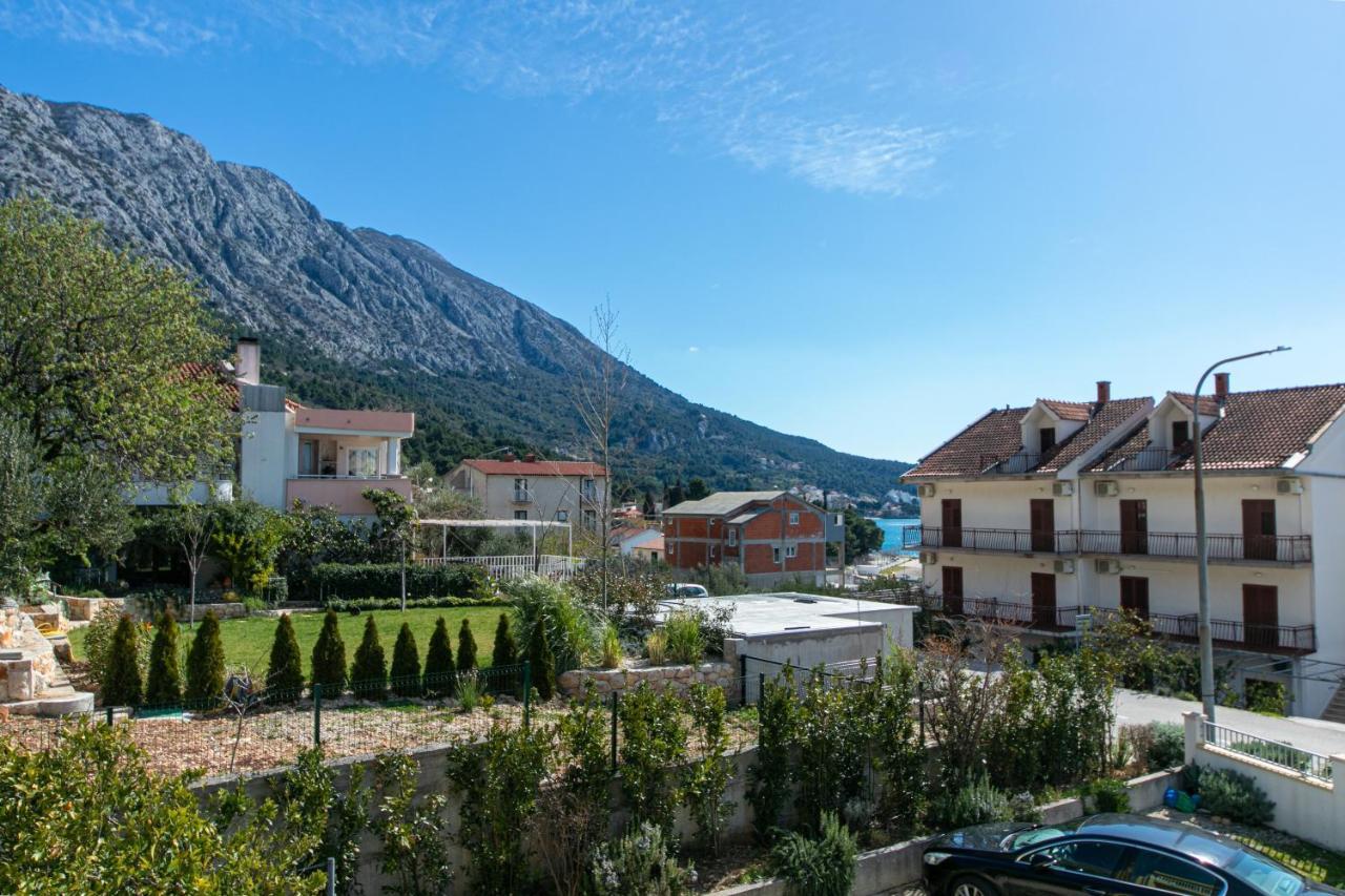 Apartments By The Sea Igrane, Makarska - 20014 Bagian luar foto